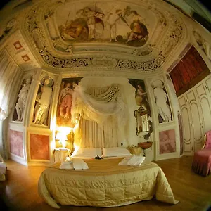 Casa Museo Palazzo Valenti Gonzaga Pensión